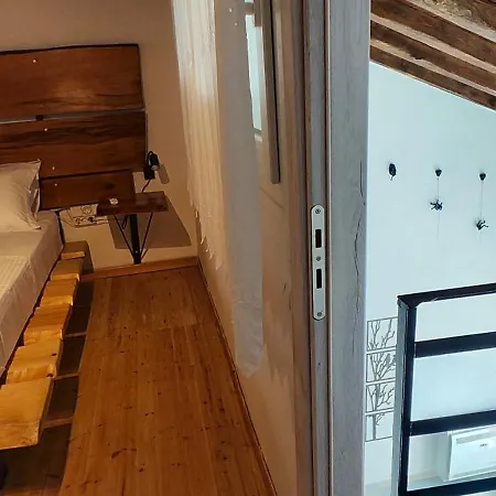 Апартаменты Nina's Up